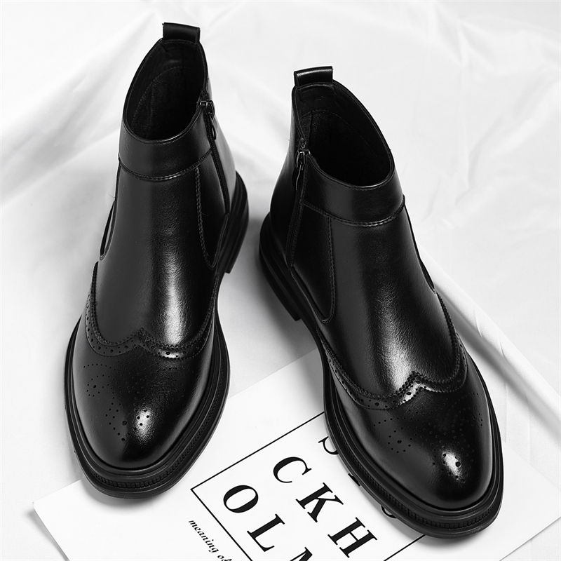 Men Formal Wear With Boots - Gli stivali alti da uomo d'affari