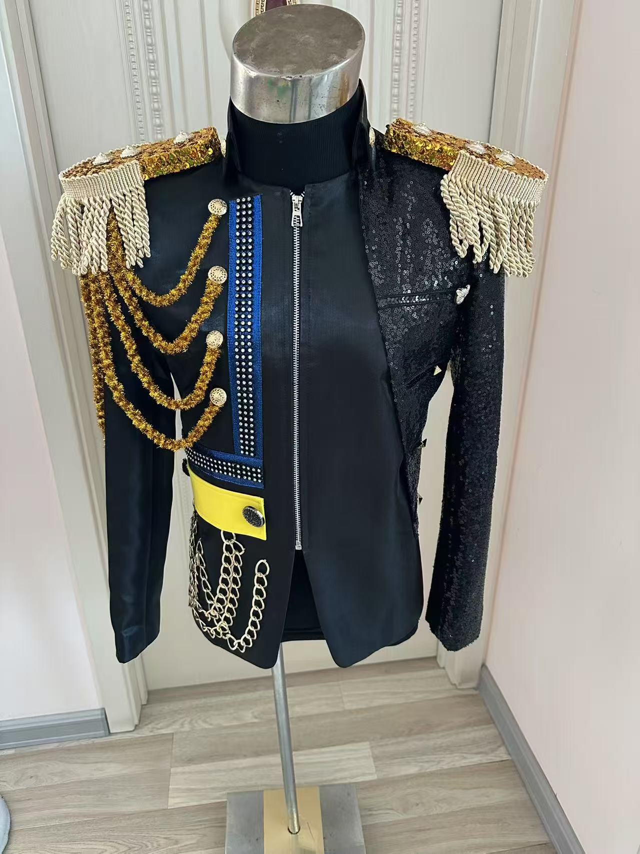 Men Formal Wear Dress - Nuovi uomini nappa giacca reale festa
