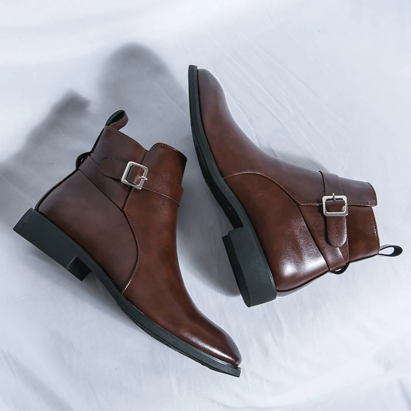 Stivali in pelle a punta da uo - Men Formal Wear With Boots recensione e prezzo