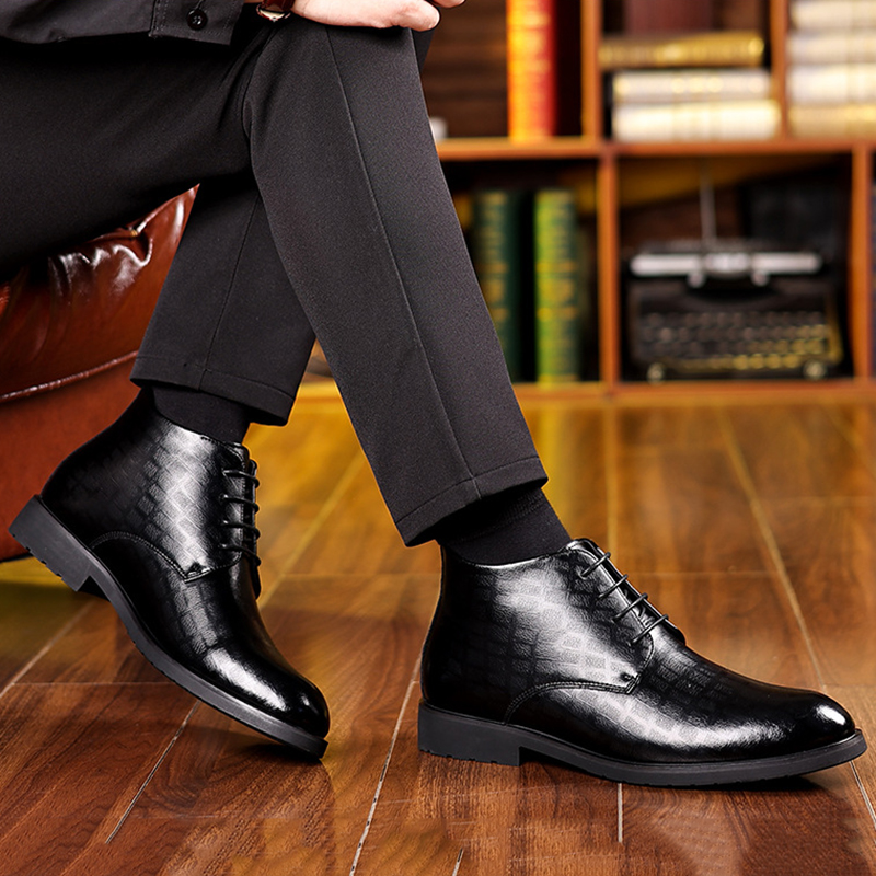 Abbigliamento formale da uomo  - Men Formal Wear With Boots recensione e prezzo