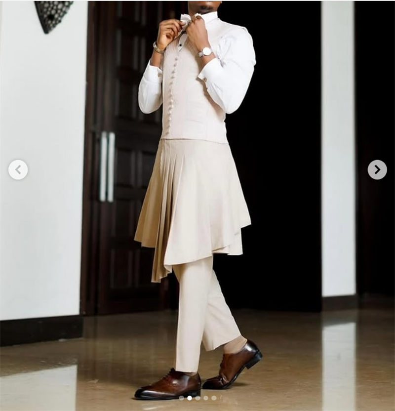 Abito da uomo beige Set 2 pezz - Arabic Formal Wear Men recensione e prezzo