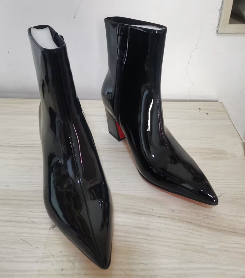 Nuovi Stivali Bianchi alla Mod - Men Formal Wear With Boots recensione e prezzo