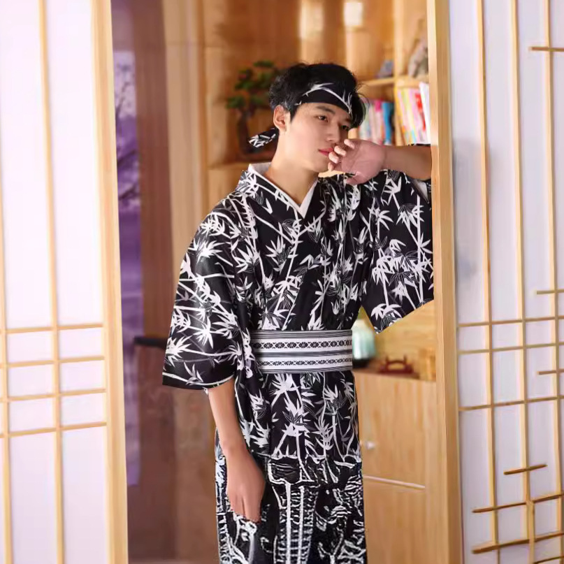 Kimono Giapponese da Uomo con  - Traditional Japanese Men'S Formal Wear recensione e prezzo